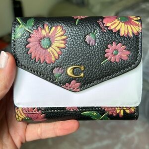 NWT Coach Wallet